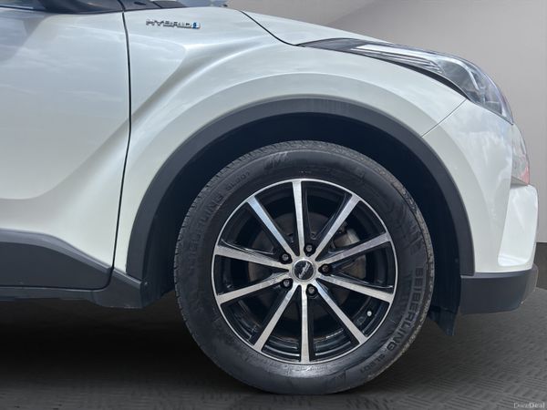 2019 TOYOTA CHR STYLISH HYBRID (S118) 389589415