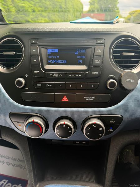 Hyundai i10 2019 CLASSIC 1.0  5 DOOR 389598097
