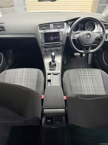 2015 (152) VW Golf -Lounge edition + Only 60,000km 389503651