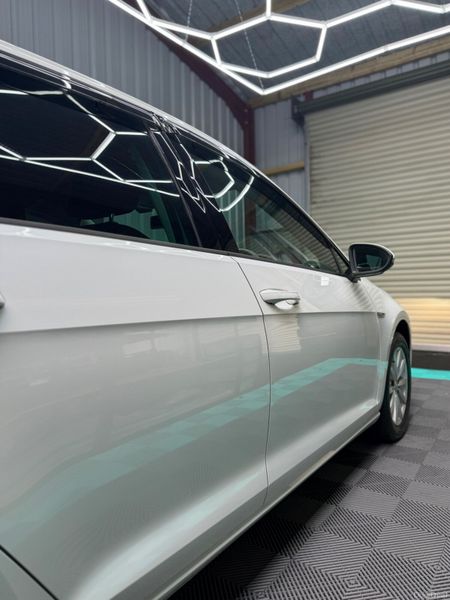 2015 (152) VW Golf -Lounge edition + Only 60,000km 389503631
