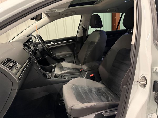 2016(162) Volkswagen Golf 2.0TDI Highline 389640051