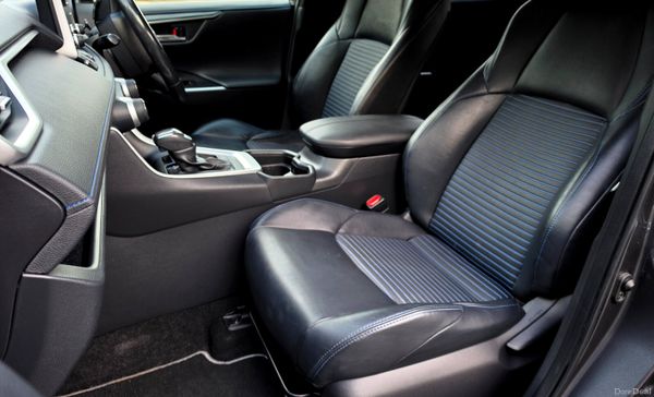 🔥 2019 Toyota RAV4 2.5 Hybrid SPORT Automatic 389652959