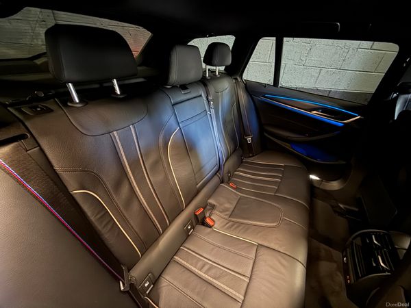 221 BMW 530E M-Sport Pro Touring 389675673