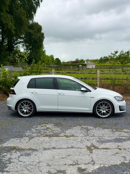 Volkswagen Golf GTI | 2014 | 59,357 KM | DSG Auto 389675763