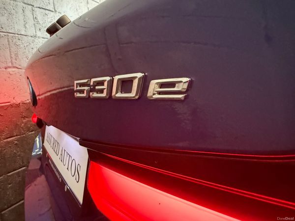 221 BMW 530E M-Sport Pro Touring 389675717