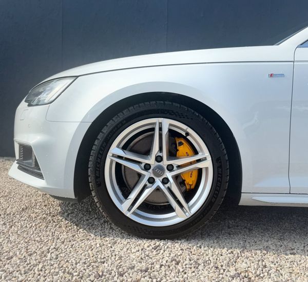 Audi A4 Avant TFSi S Line Quattro 2016 252ps 389683409
