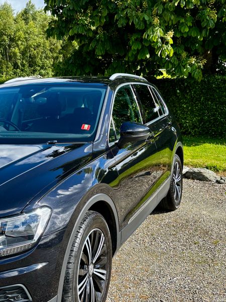 172 Volkswagen Tiguan Automatic Low KMs *Sale* 389689083