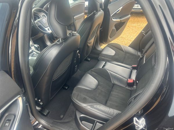 Volvo V40 R Design 2.0 D 389605327