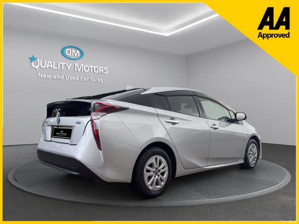 2017 Toyota Prius petrol hybrid (S5) 389610957