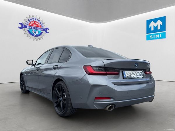 BMW 330E Sport Plug-in Hybrid only  40,692km 389610975