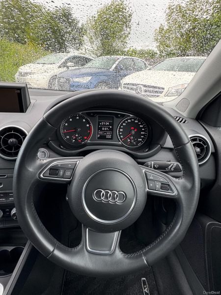 Audi A1 1.4 Auto Tsi 40,000kms 2014 389635247
