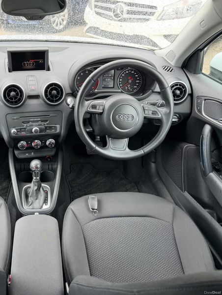 Audi A1 1.4 Auto Tsi 40,000kms 2014 389635257