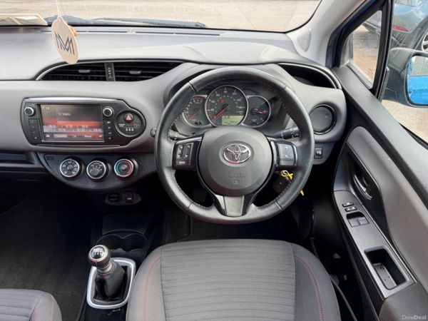 Toyota Yaris 1.33 VVTI SPORT 389636967