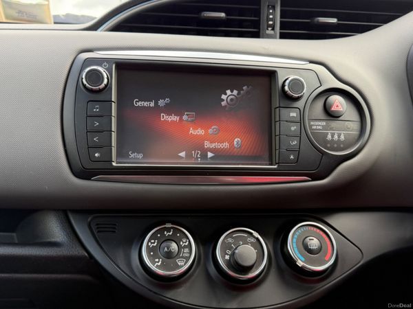 Toyota Yaris 1.33 VVTI SPORT 389636971