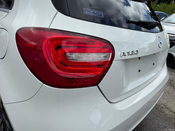 Merc A Class 1.6 Auto 56,000kms Sports 2014 389638153