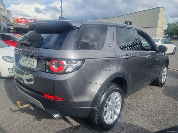 Land Rover Discovery Automatic 2018 389638515