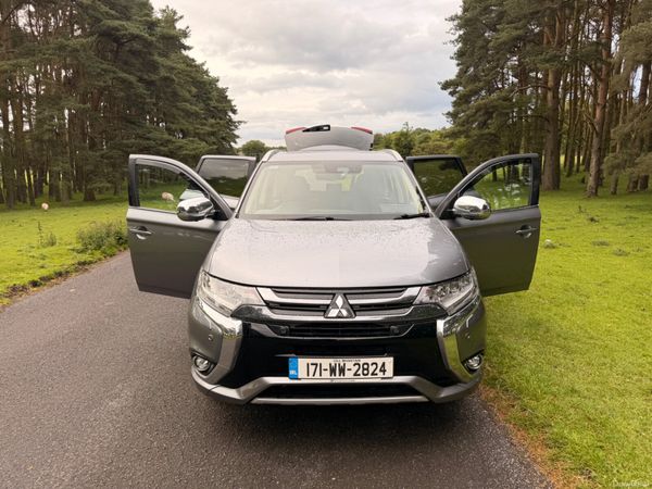 Mitsubishi Outlander 2017 PHEV Top Spec 389746441