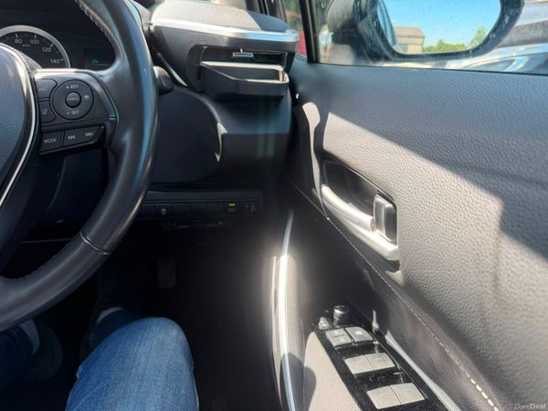 20 TOYOTA COROLLA 1.8 HYBRID 389747695