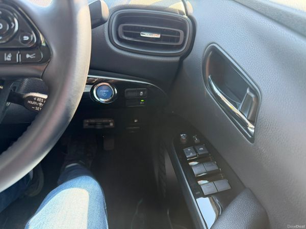22 TOYOTA PRIUS HYBRID 389747745