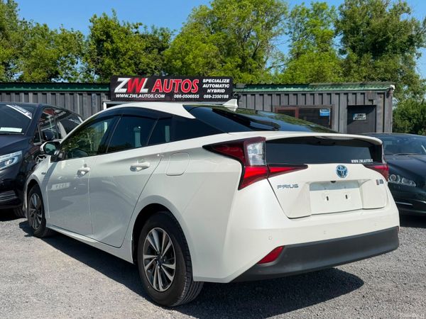 22 TOYOTA PRIUS HYBRID 389747753