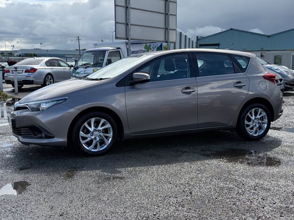 2015 Toyota Auris 1.2 D4-T Luna Nct 11/26 389747843