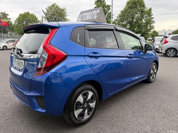 2017 Honda Fit 1.5 Hybrid Automatic 50K KM 389749241