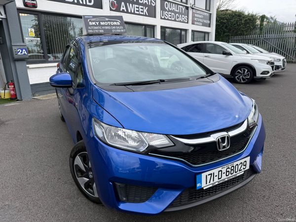 2017 Honda JAZZ/ Fit 1.5 Hybrid Auto,50K KM 389749403