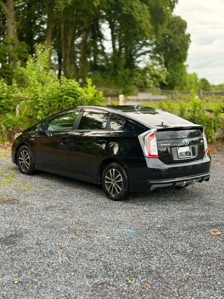 Toyota Prius | 2013 | 126,000 KM | Hybrid | AUTO 389753793