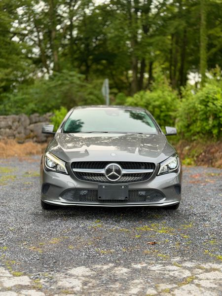 Mercedes-Benz CLA 180 | SPORTS | 1.6 | 64,KKM 389753821
