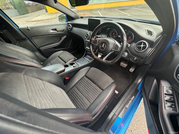 Mercedes Benz A180 AMG LINE Auto 389775931