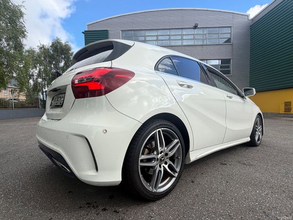 Mercedes-Benz A180 AMG LINE Auto 389776049