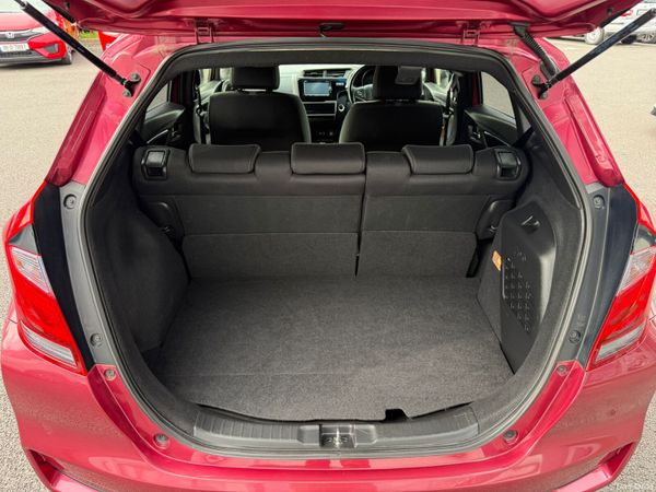 2019  Honda Jazz/Fit 1.5 Hybrid Automatic,Sports 389700159