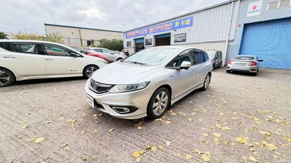 Honda Jade1.5 Hybrid Auto 6 SEATER 2015 389702399