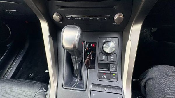 Lexus NX 2.5 Hybrid Petrol Auto 2018 389704069