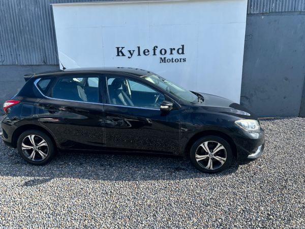 Nissan Pulsar 2015 389738979