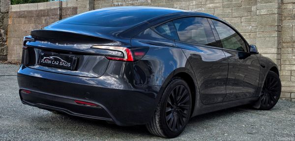 🔥 2024 Tesla Model 3 Highland RWD Premium 389841813