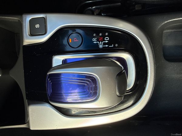 2015 Honda Fit 1.5 Hybrid Automatic,43K Miles 389863639