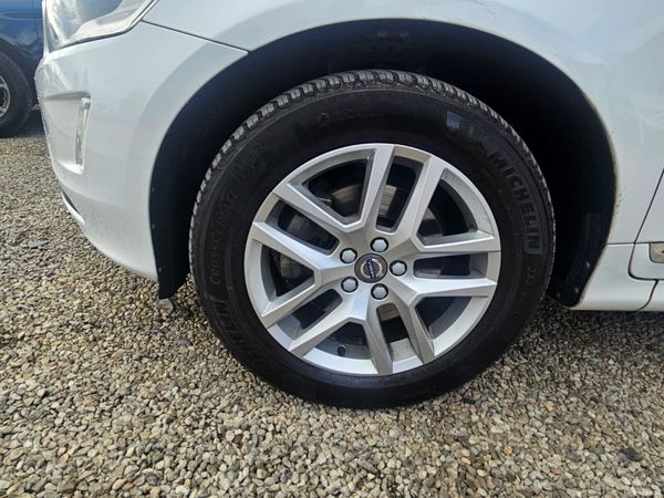 VOLVO XC60 INSCRIPTION MODEL 389883419