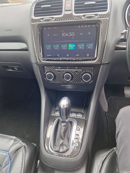 Volkswagen Golf 2011 389888271