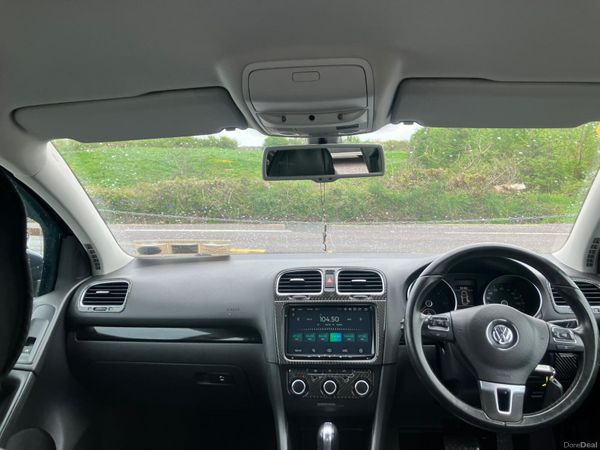 Volkswagen Golf 2011 389888205