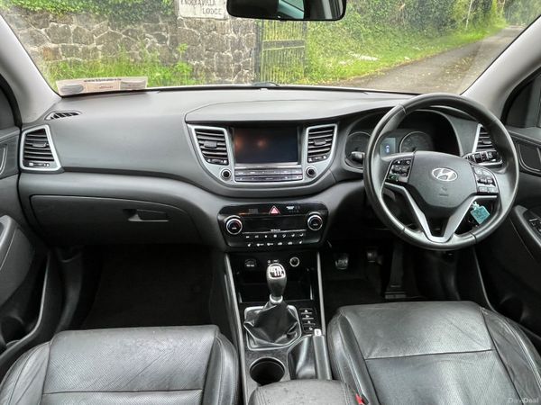 Hyundai Tucson 1.7 D Executive 389891497