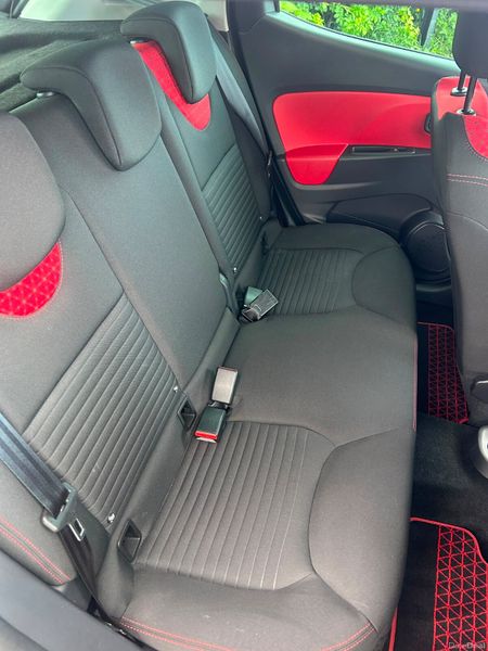 RENAULT CLIO 2015 AUTO 1.2 PETROL 389805757