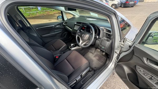 Honda Fit 1.5 Hybrid Petrol 2017 389813655