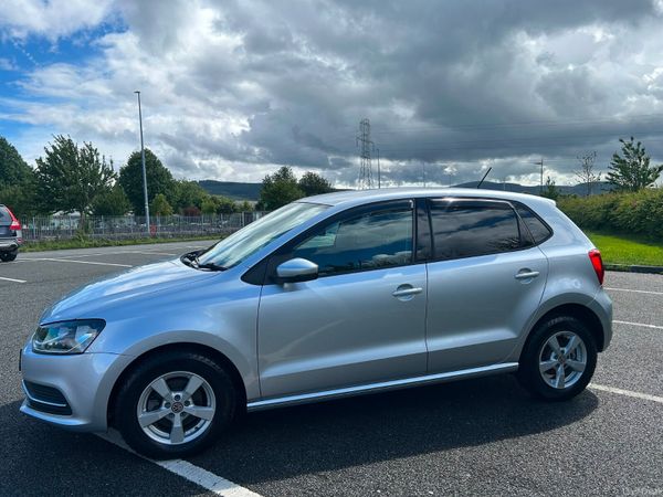 VOLKSWAGEN POLO 2015 AUTOMATIC 389815715