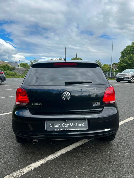 VOLKSWAGEN POLO 2013 AUTOMATIC 389835085