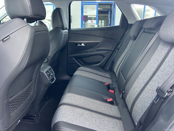 2018 PEUGEOT 3008 1.2 PETROL ALLURE AUTO LOW KMS 389838911