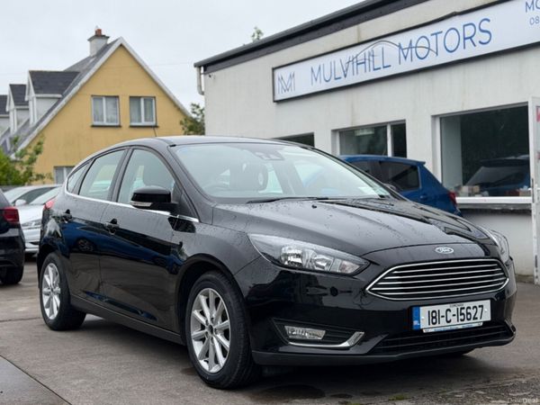 Ford Focus TITANIUM Excellent Condition 389942177