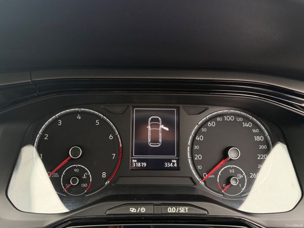 Volkswagen Polo High Spec 389942203