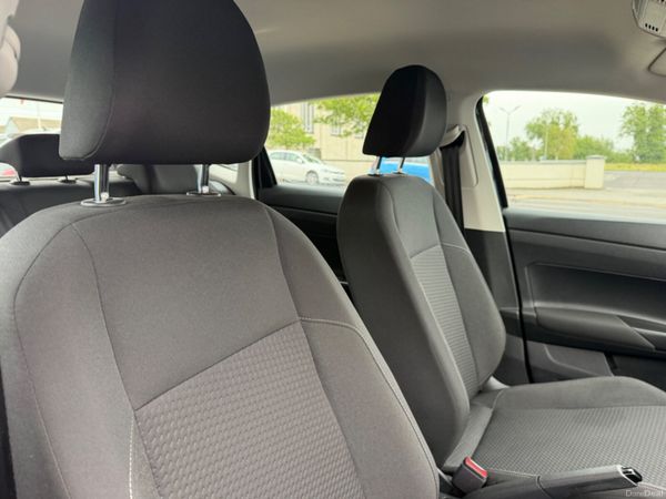 Volkswagen Polo High Spec 389942205