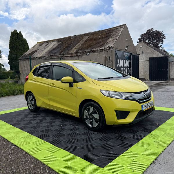 Honda Fit 2015 Low Low Mileage 389946887
